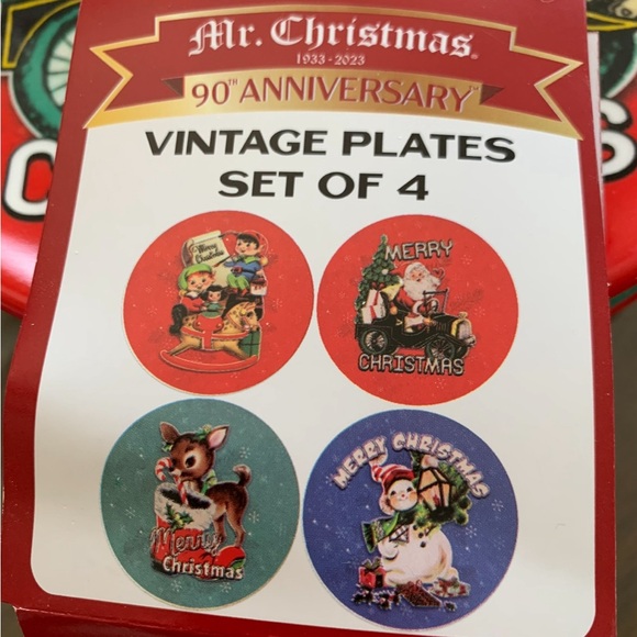 Mr. Christmas Vintage Inspired Plates set of 4 - Picture 10 of 10